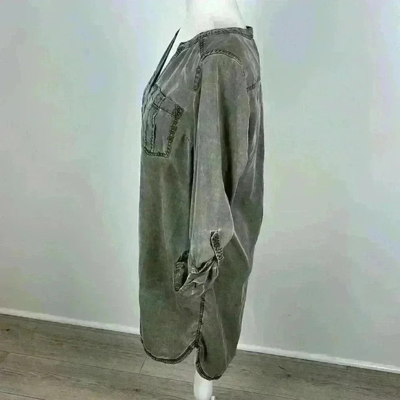 Express Long Button Front V-Neck Dress Size M - Picture 3 of 11